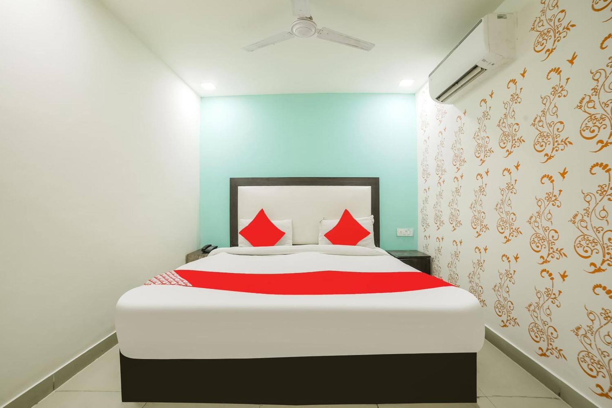 My Comfortable Hotel Neu-Delhi Exterior foto